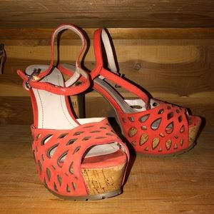 Orange platform BCBGeneration pumps